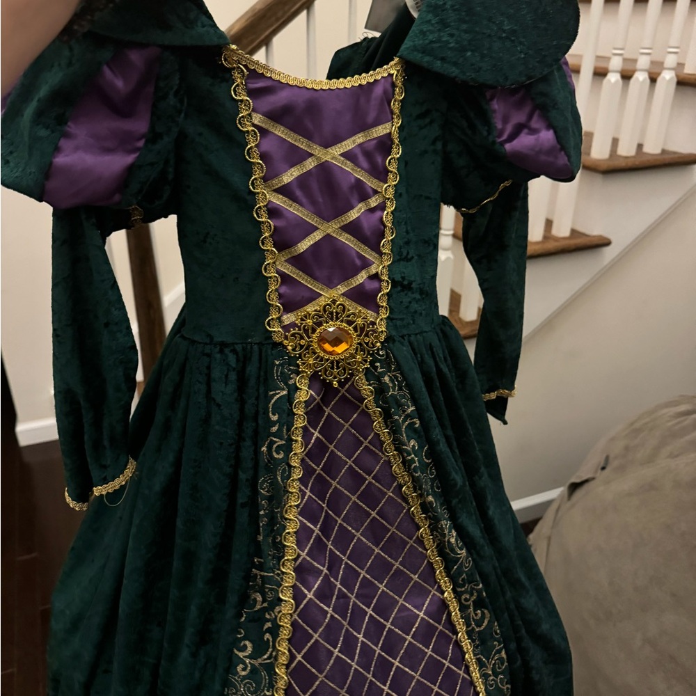 Witch Halloween costume for girls Size 5/6